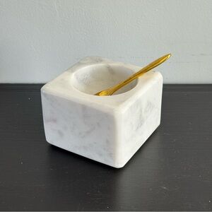 Unbranded | Square White Marble Salt Celler Bowl & Brass Spoon Pinch Pot Spice